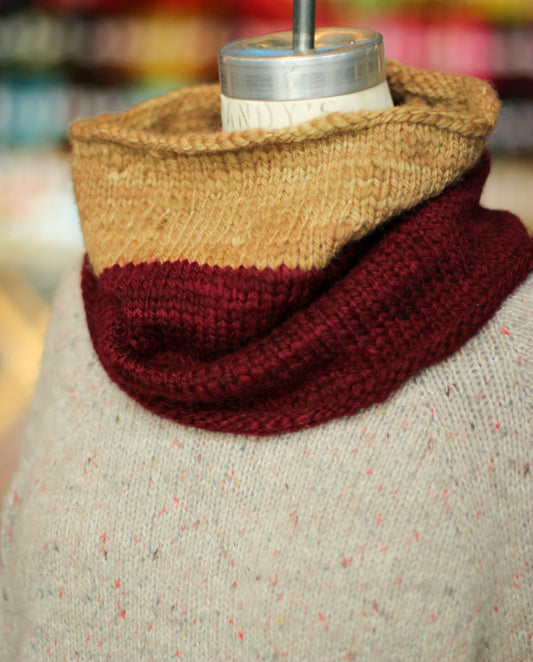 Our Simple Stockinette Cowl!