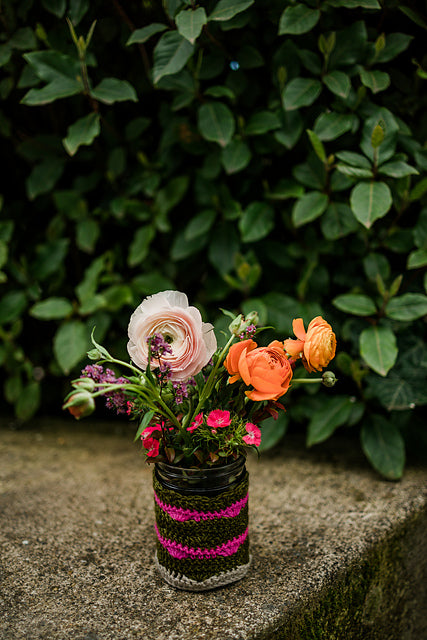 Adorn Vase Cozy Pattern