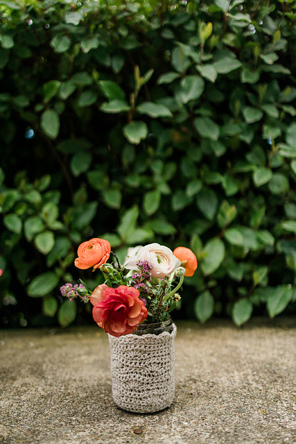 Adorn Vase Cozy Pattern