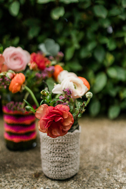 Adorn Vase Cozy Pattern