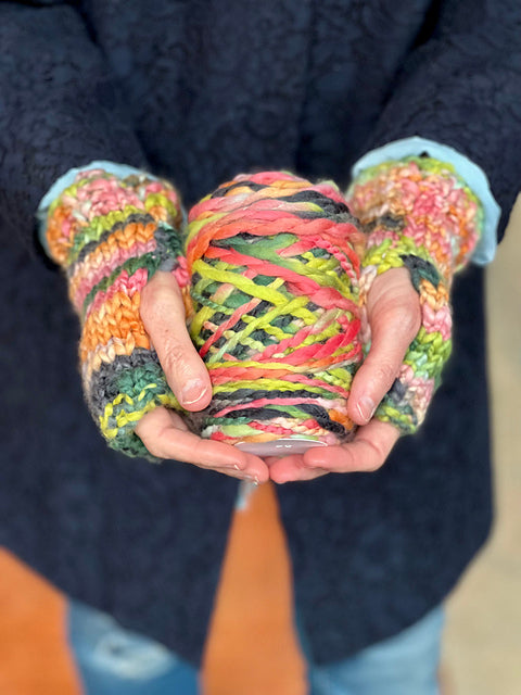 Bauble Mitts Pattern