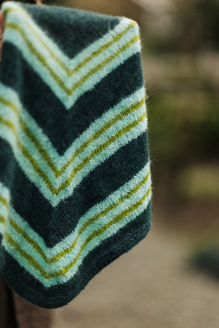 Regimental Cowl Pattern
