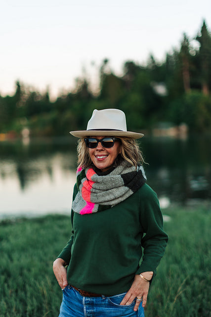 Varsity Hues Shawl Pattern