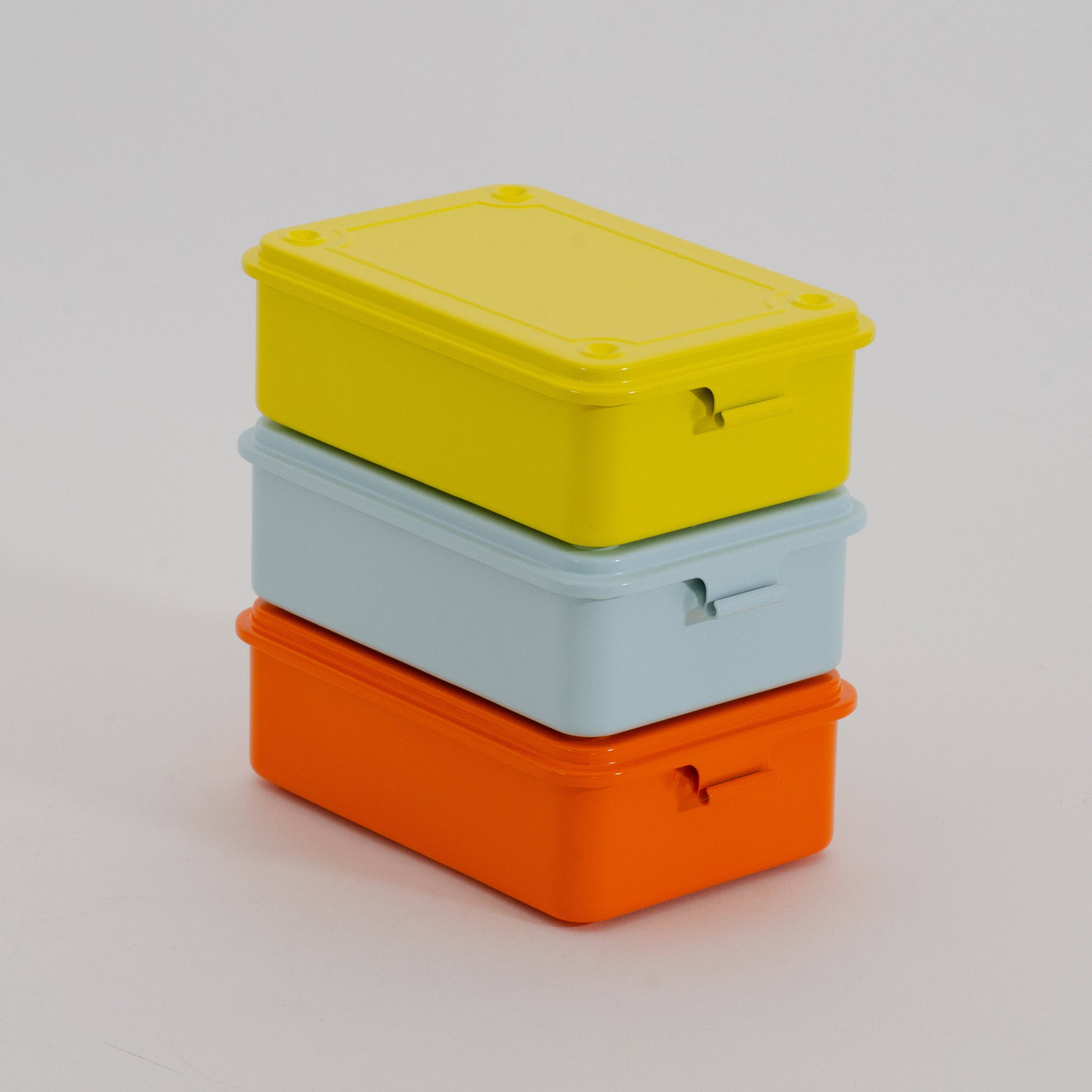 Toyo - Caja de almacenamiento apilable de acero T-150