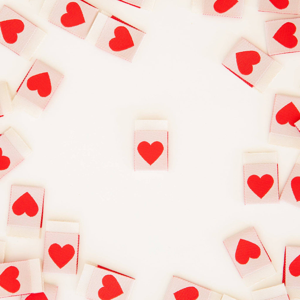 Red Heart - Etiquetas tejidas para quilts y prendas de vestir