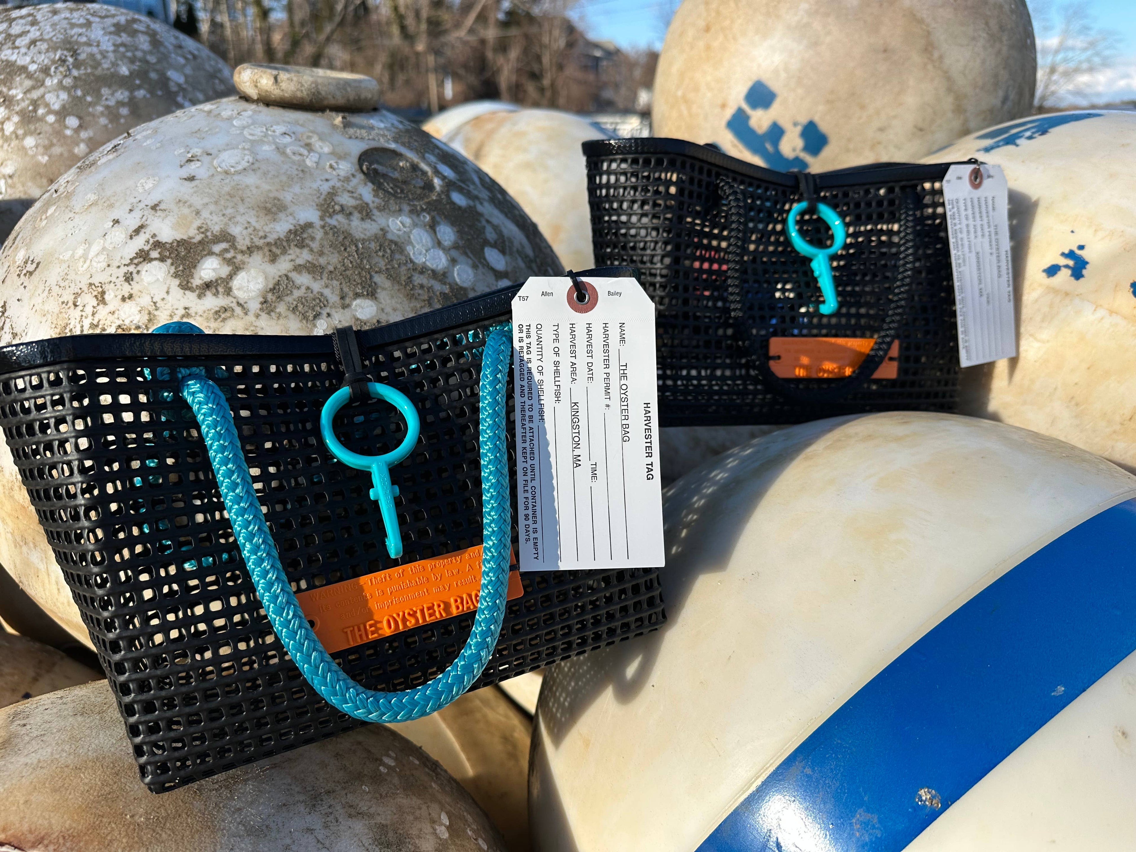 Mini Market ~ Aqua Handle