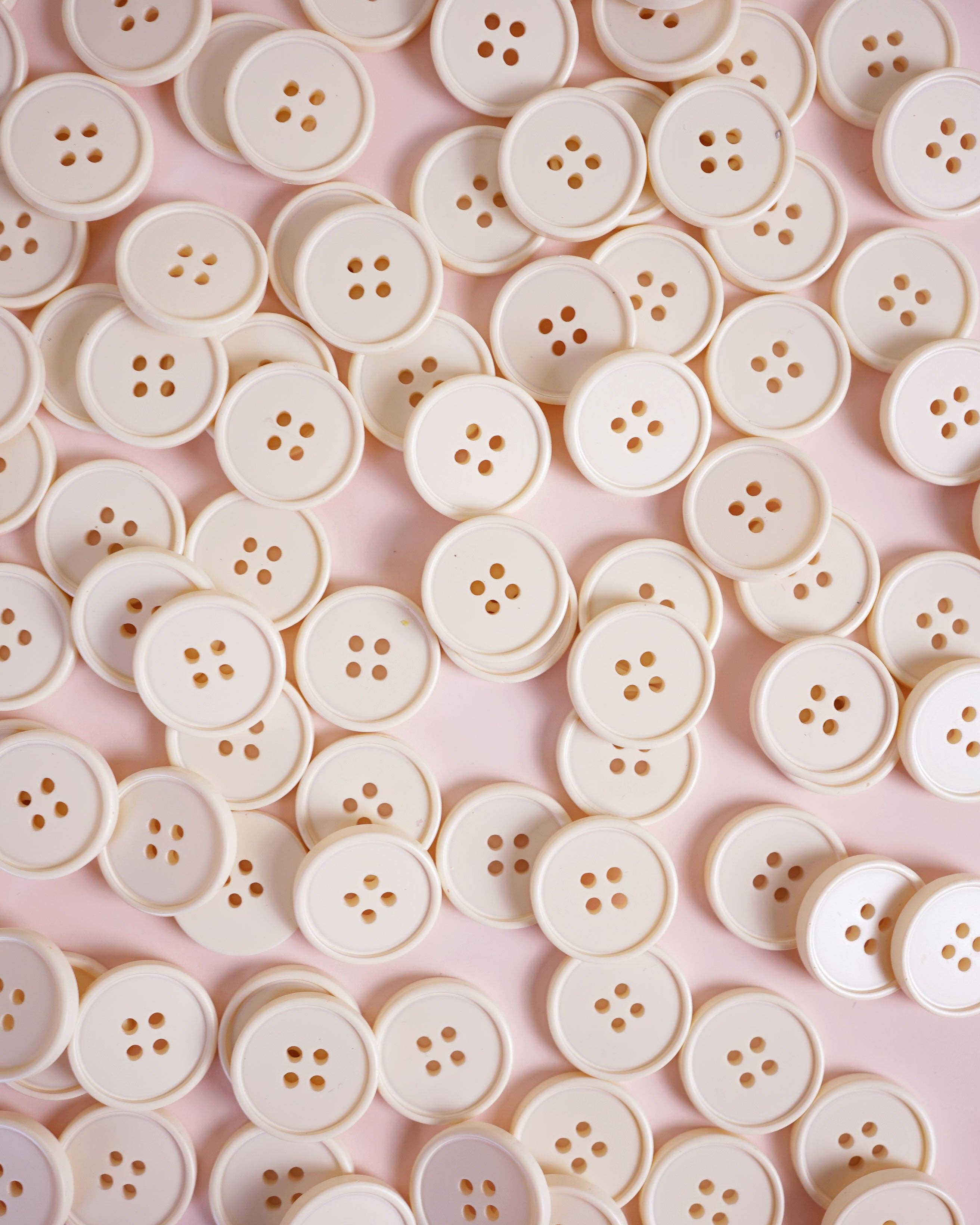 Boutons rétro crème feuilletée