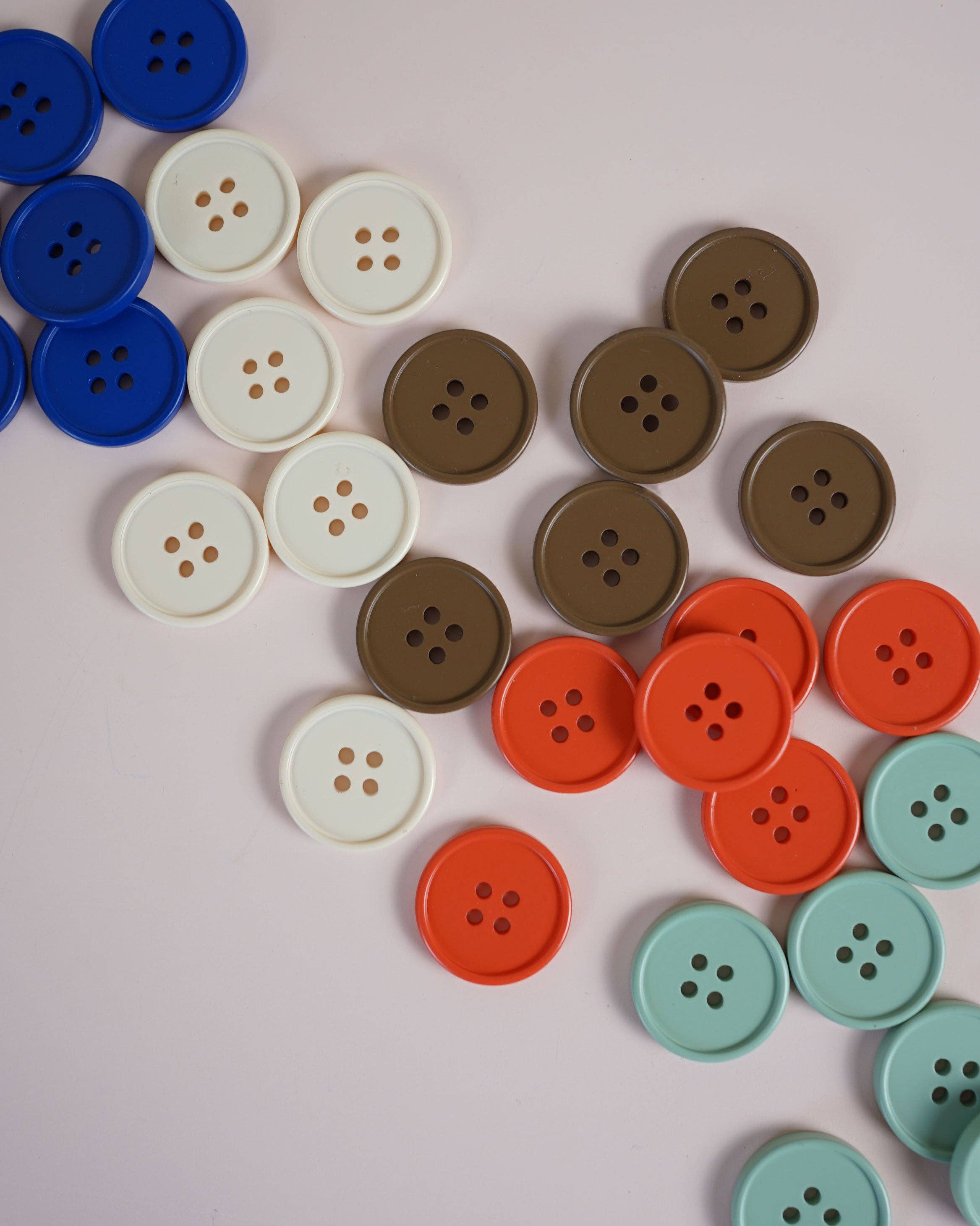 Boutons rétro crème feuilletée