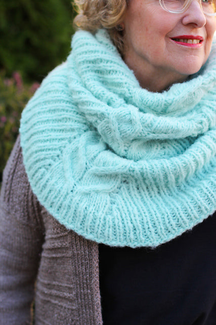 Country Weekend Shawl Pattern