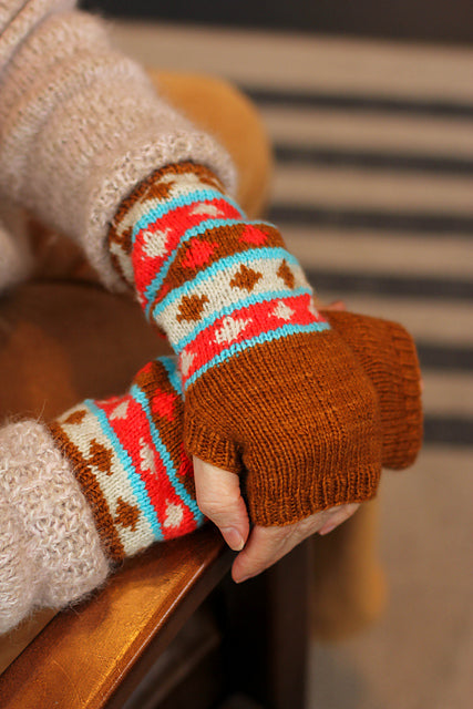 Diamond Mitts Pattern