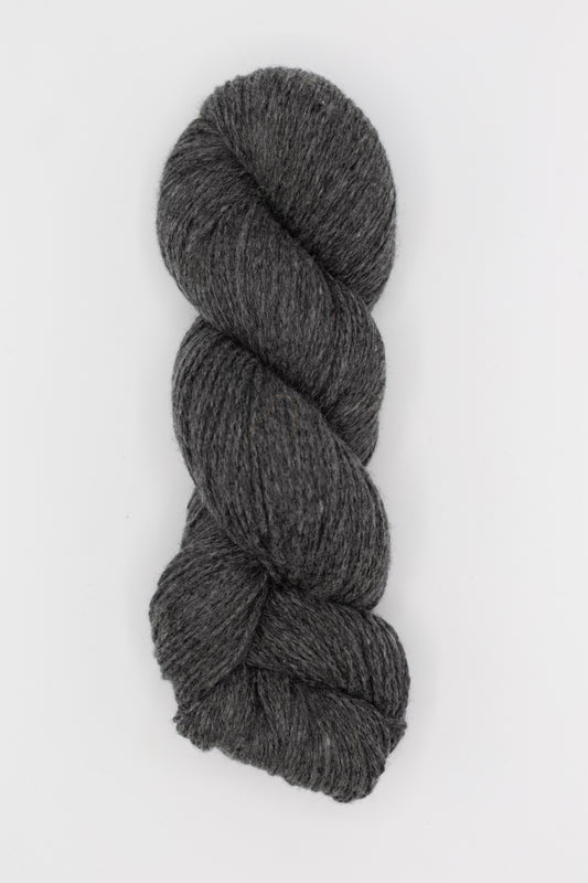 Elmer Fingering - gray is my favorite color 100g
