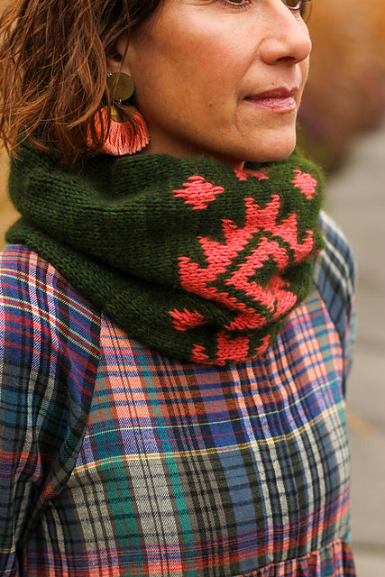 Glamp It Up Cowl Pattern