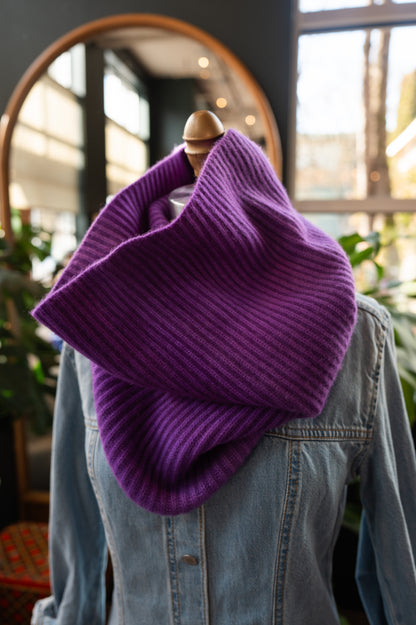Ribbed Cashmere Cowls