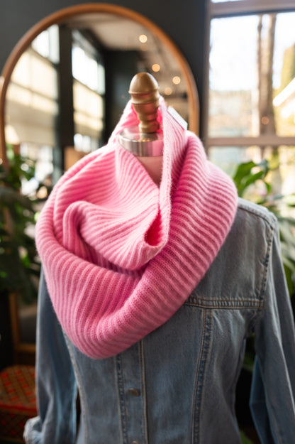 Ribbed Cashmere Cowls