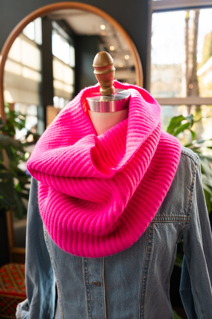 Ribbed Cashmere Cowls