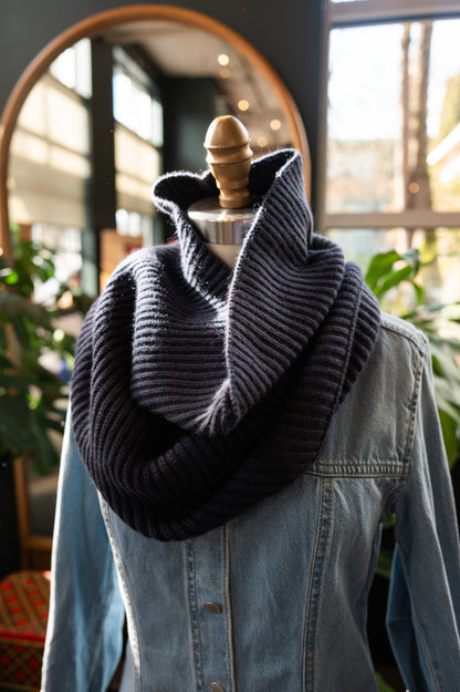 Ribbed Cashmere Cowls