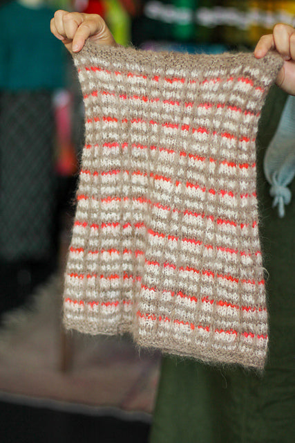 Slip Happy Plaid Cowl Pattern