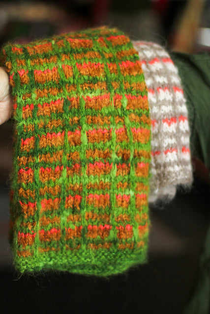 Slip Happy Plaid Cowl Pattern