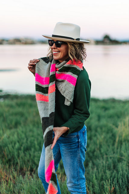 Varsity Hues Shawl Pattern