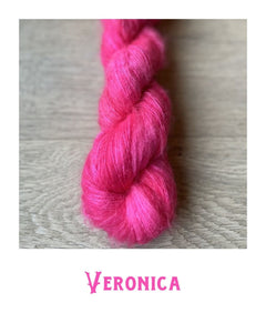 Hand Dyed Day: Dimond Laine Sugar