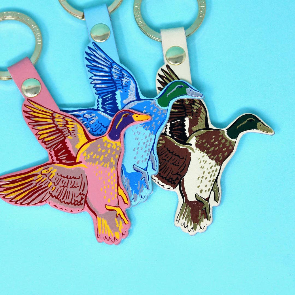 Llavero de pato sagrado