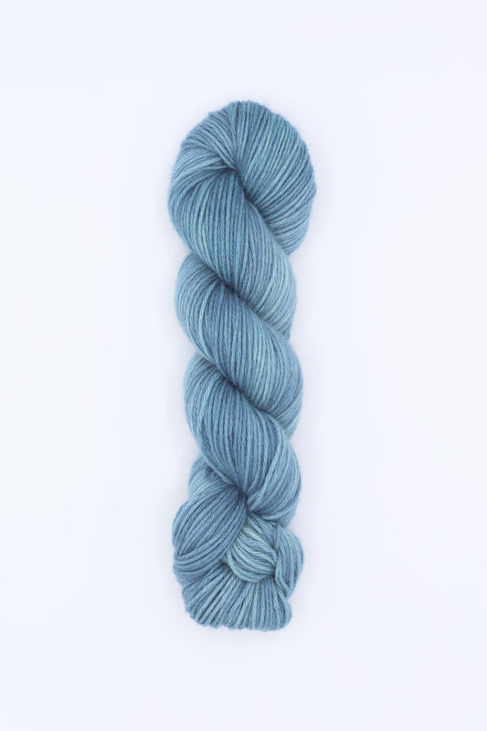 Tod - frayed jeans